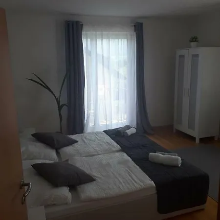 Apartman Mistel *