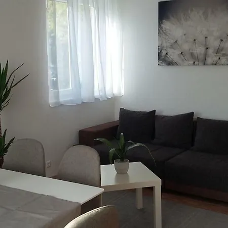 Mistel Apartman